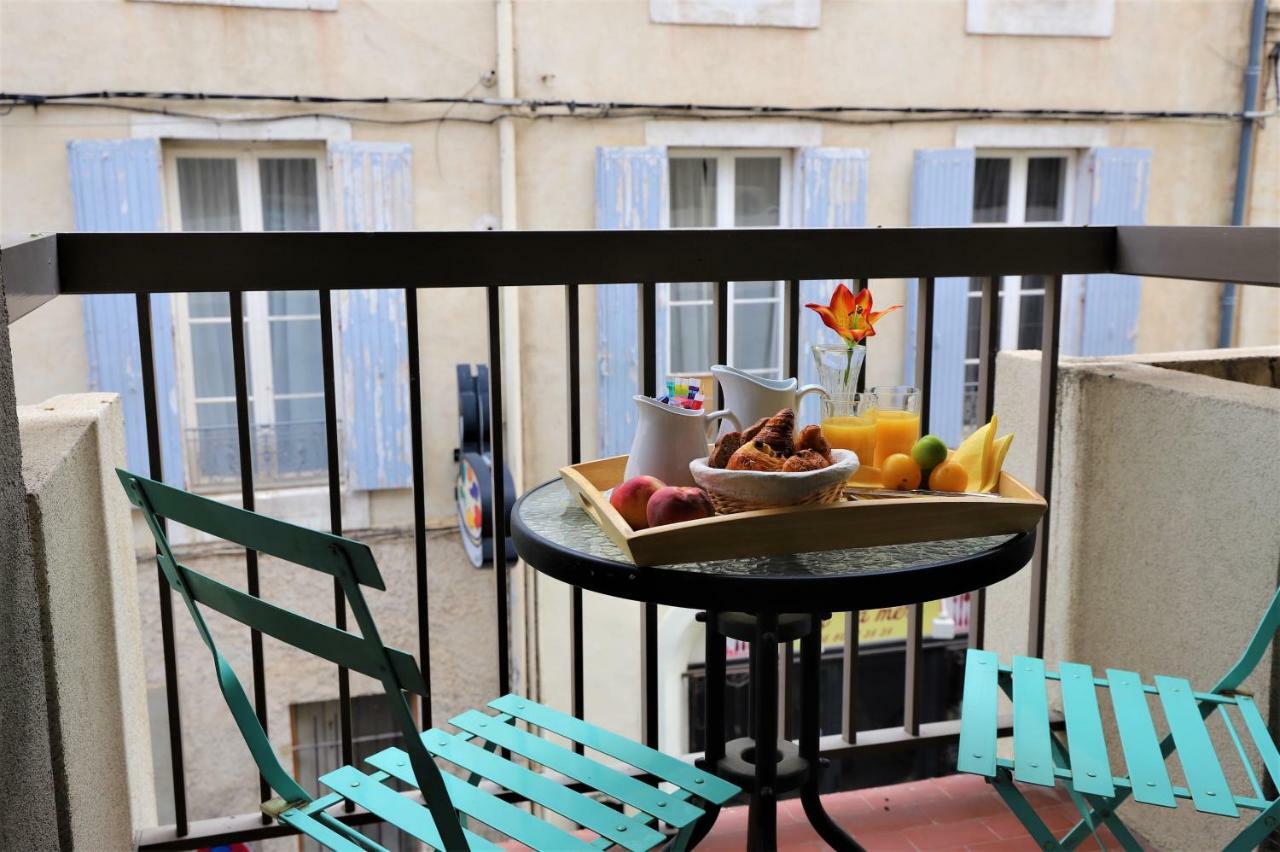 Hotel Des Tuileries Nîmes Eksteriør bilde