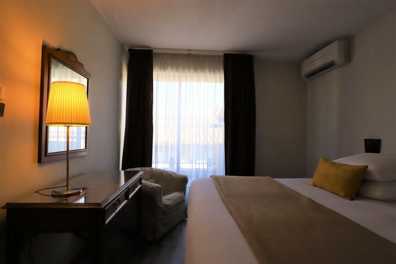 Hotel Des Tuileries Nîmes Eksteriør bilde
